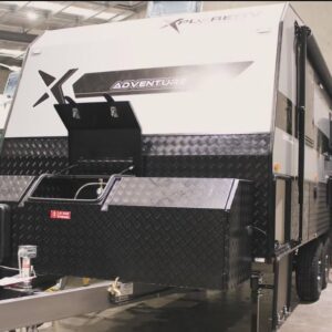 XPLRNWA Offgrid Family Caravan