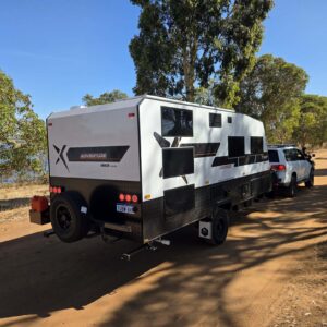 XPLRNWA Offgrid Family Caravan